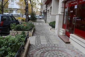 Тротоар пред сграда Константин Величков 15 - Акропол Билд